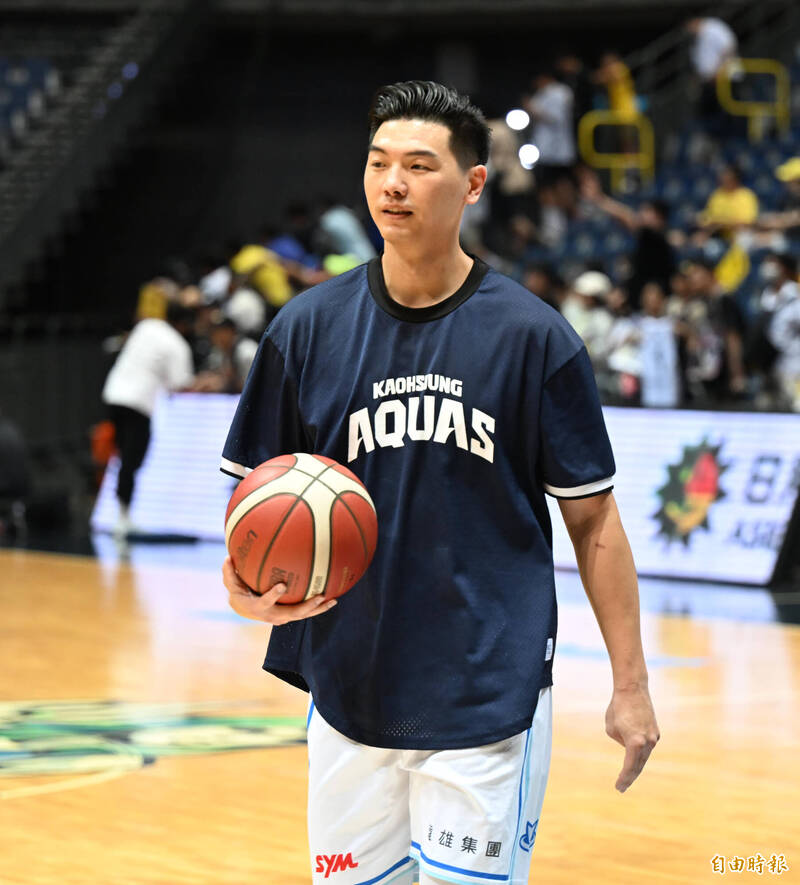 高雄海神胡瓏貿。（記者李惠洲攝）