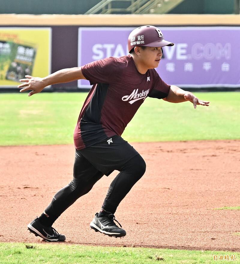 樂天桃猿蔡鎮宇。（資料照，記者陳志曲攝）