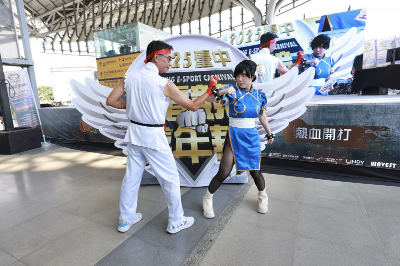 台中電競嘉年華推出快打旋風對戰。（大會提供）