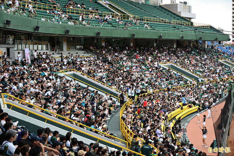 澄清湖球場。（資料照，記者李惠洲攝）