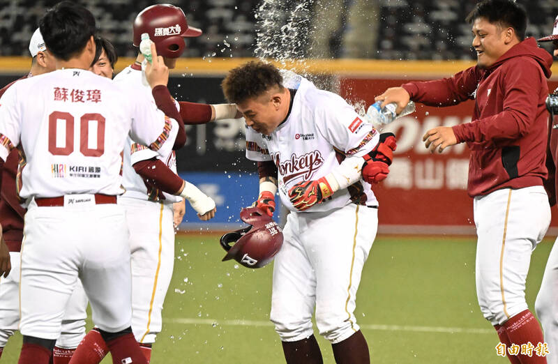 林泓育。（記者林正堃攝）