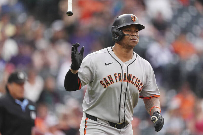 巨人強打德弗斯開轟。（美聯社）