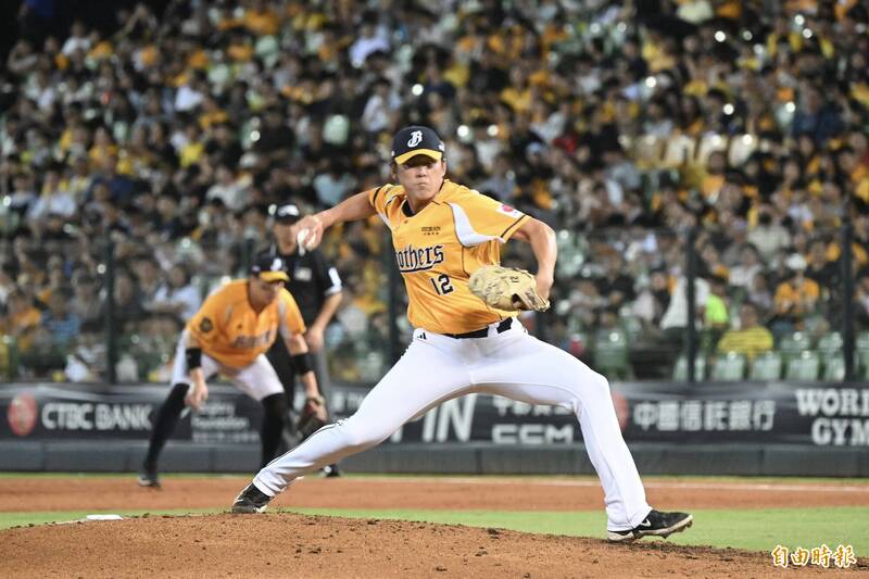 中信兄弟先發投手林暉盛。（記者廖耀東攝）