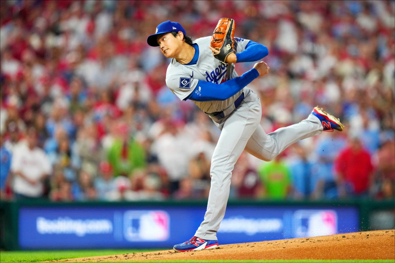 大谷翔平首度在季後賽登板，投出6局失3分的優質先發，全場飆出9次三振。（美聯社）
