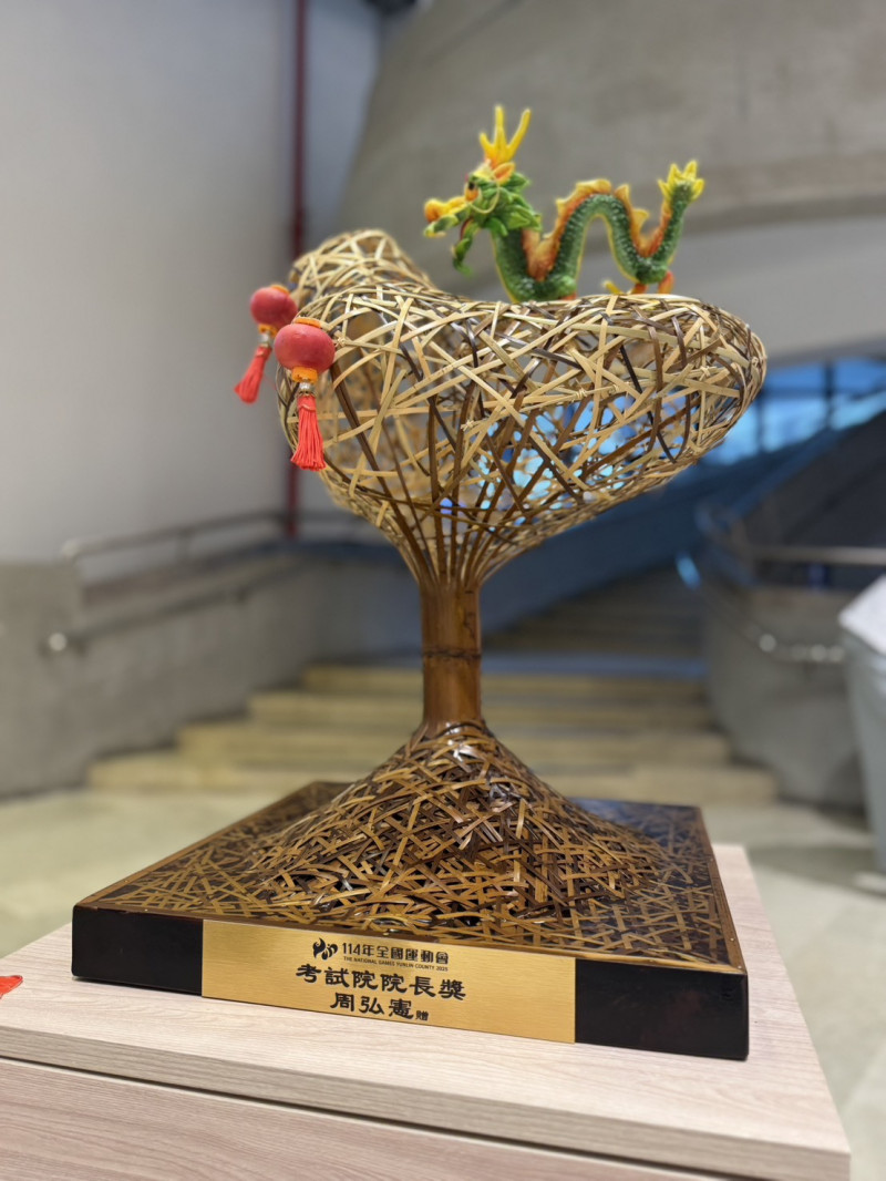 台南市代表隊在今年全運會榮獲考試院長獎。（南市體育局提供）