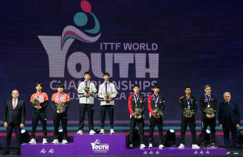 郭冠宏／徐絃家勇奪U19男雙金牌。（取自合作金庫銀行桌球隊臉書）