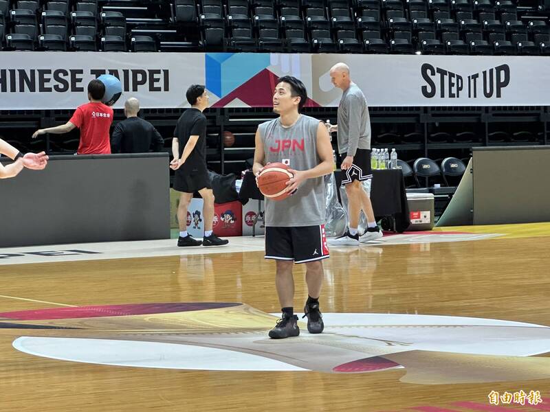 富樫勇樹。（記者盧養宣攝）