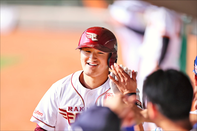 日職聯隊青野拓海轟出2分砲。（中職提供）