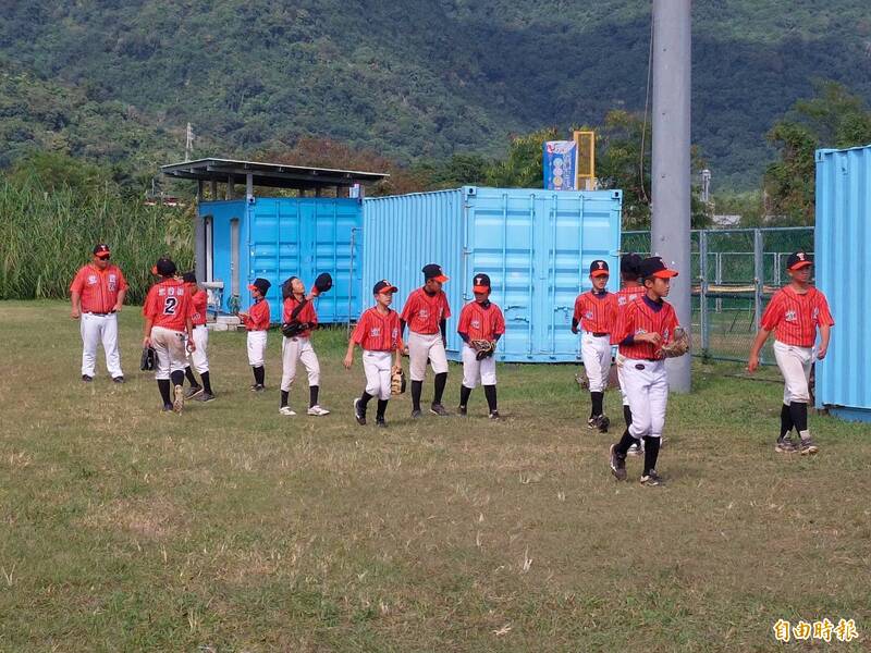 宜蘭縣首次組聯隊闖4強。（記者林宥辰攝）