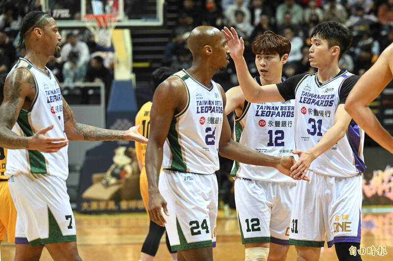 桃園雲豹吞敗。（記者林正堃攝）