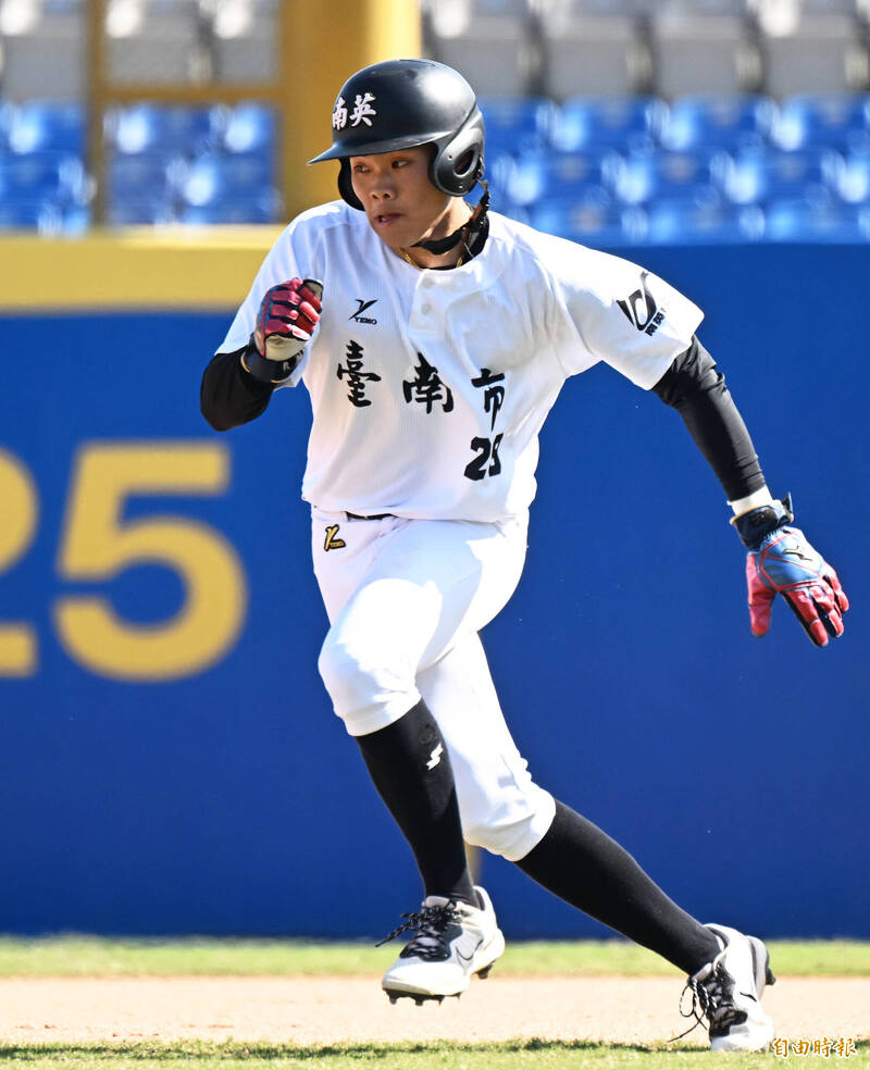 台南市許峰穎。（記者林正堃攝）