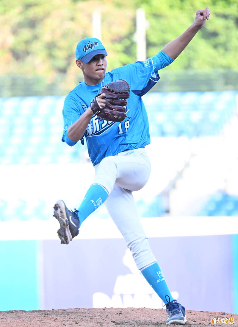 新北藍吳昊翔。（記者林正堃攝）