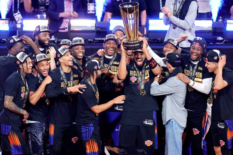 尼克贏得NBA盃冠軍。（美聯社）