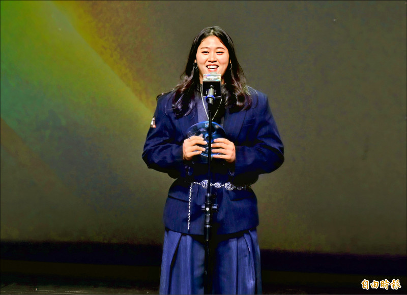 最佳新秀運動員獎江靜緣（記者王藝菘攝）