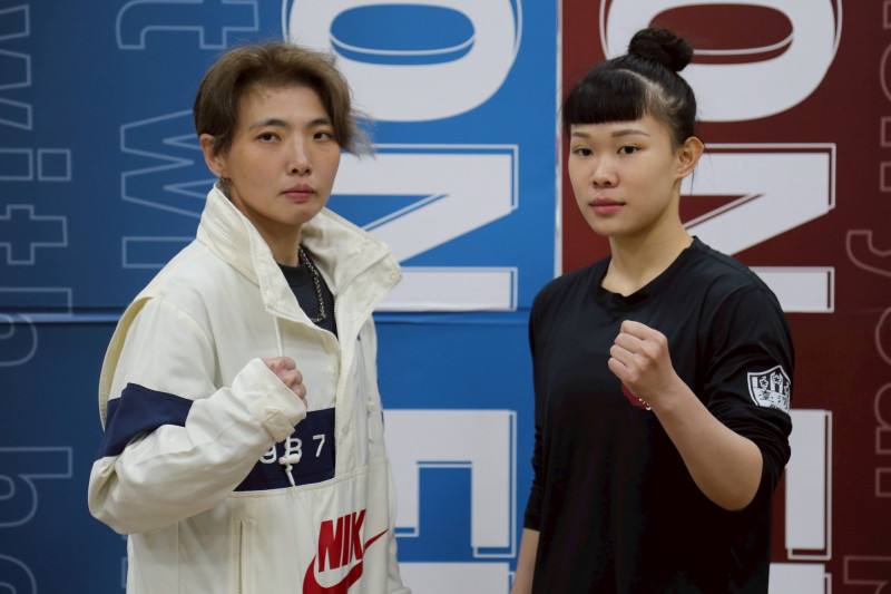 左為歐盈盈，右羅于婷。（中華拳擊總會提供）