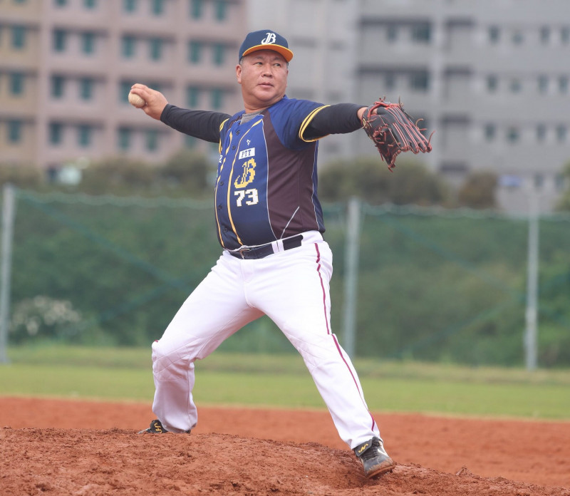 養父鐵。（台灣棒球記者作家協會）