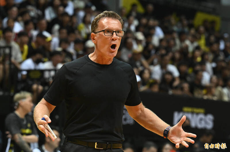 海神教練費雪。（資料照，記者林正堃攝）