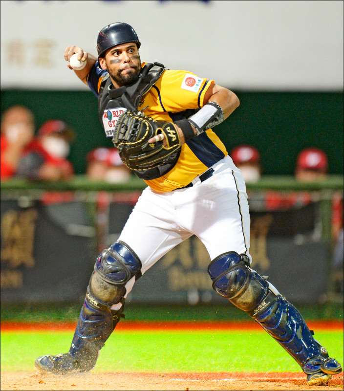 捕手福來喜在2022-23年效力中信兄弟，首季出賽超過70場。（資料照）