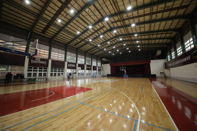 台鋼獵鷹進駐皇鷹學院。（台鋼獵鷹提供）