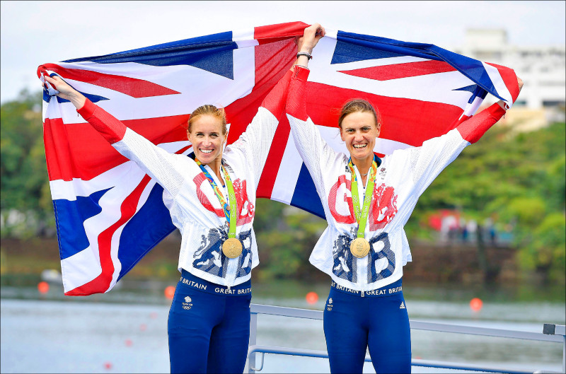 英國兩屆划船奧運金牌海倫（左）是UK Sport經典教材。（資料照）