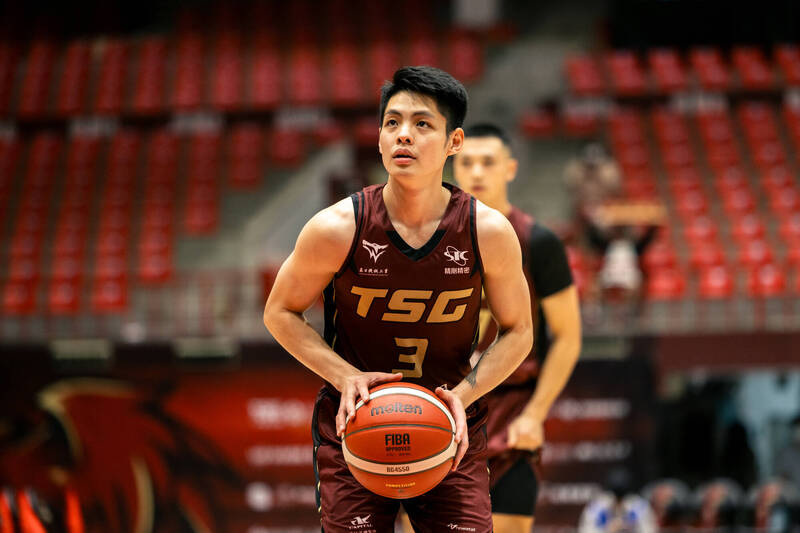 上週MVP谷毛唯嘉再顯神威，奪全場最高20分，率台鋼獵鷹送洋基工程開季8連敗。（PLG提供）