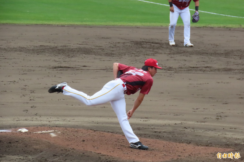 樂天桃猿盧冠宇。（記者林宥辰攝）