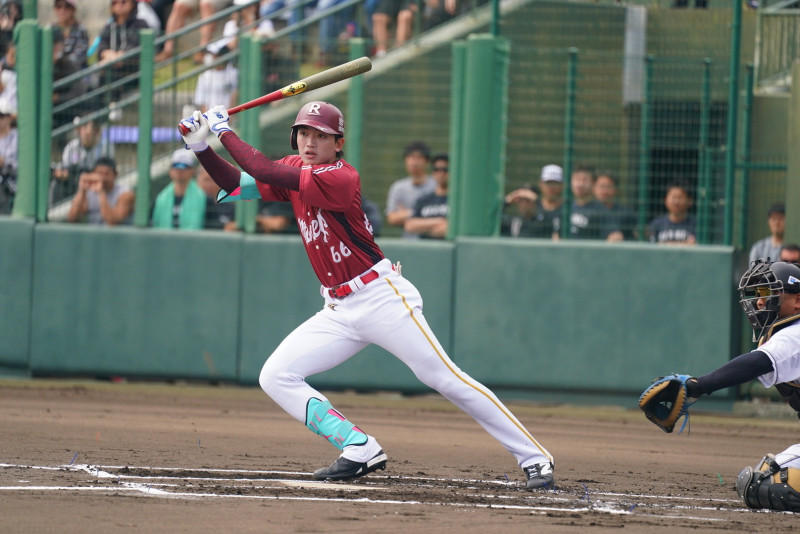 何品室融。（樂天桃猿提供）