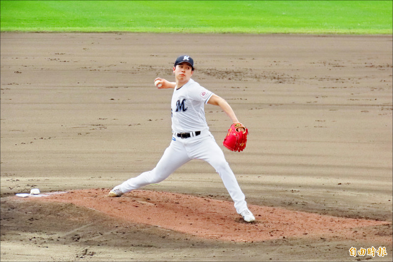 種市篤暉是羅德唯一入選經典賽日本隊球員。（特派記者林宥辰攝）