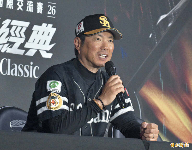 福岡軟體鷹隊總教練小久保裕紀。（記者王藝菘攝）