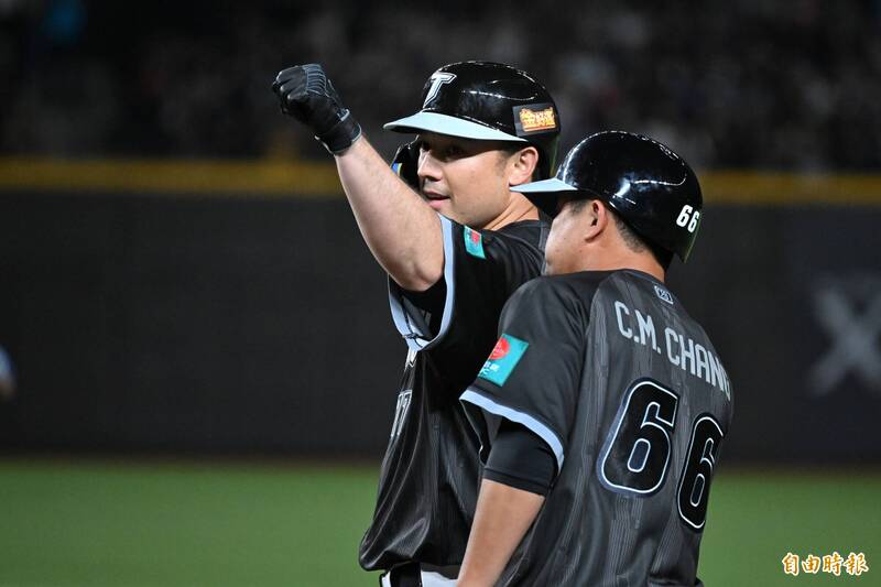 林安可打回台灣隊第一分。（記者陳逸寬攝）