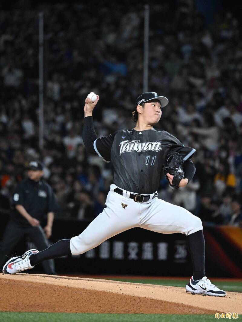 台灣隊先發投手古林睿煬。（記者陳逸寬攝）