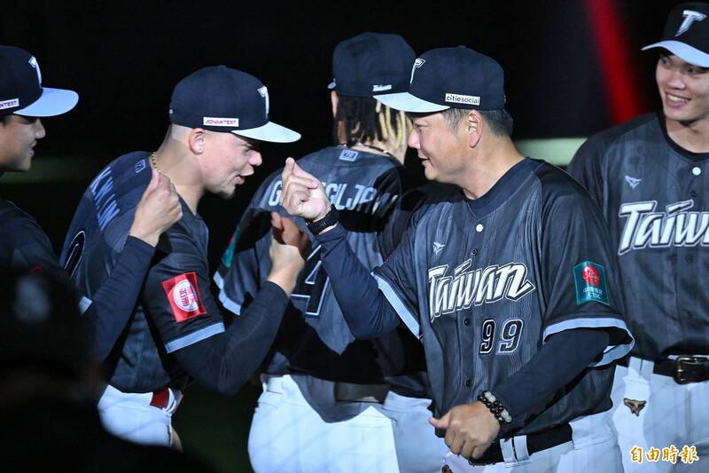 台灣隊總教練曾豪駒。（記者陳逸寬攝）