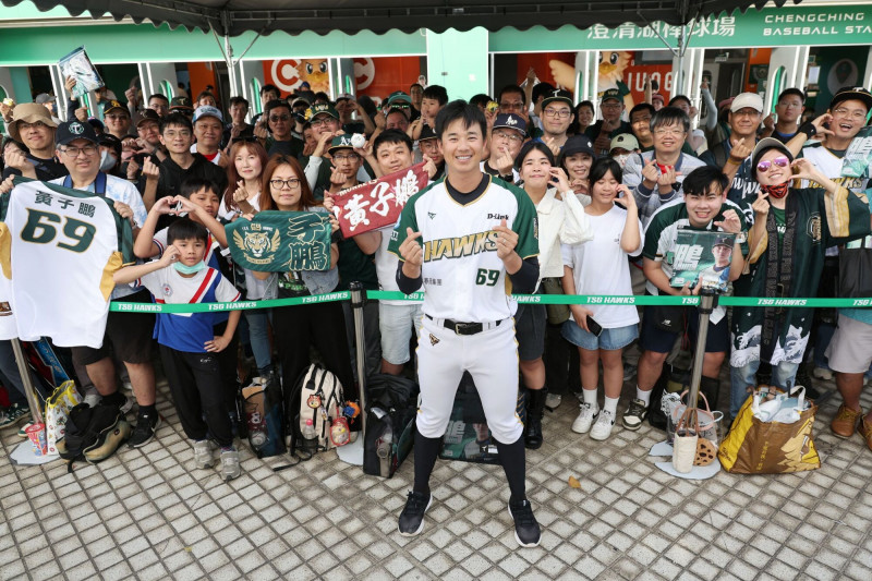 黃子鵬。（台鋼雄鷹提供）