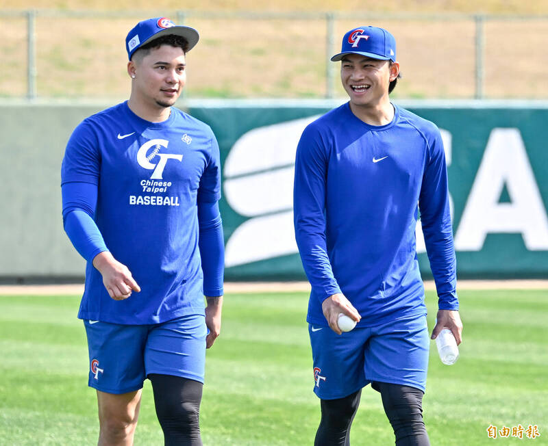 林凱威（左）與徐若熙（右）。（特派記者陳志曲攝）