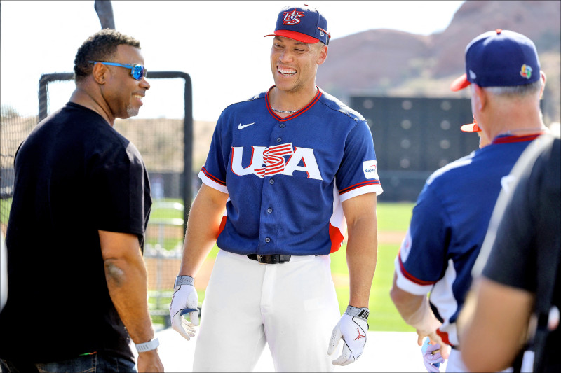 美國隊本屆陣容豪華，隊長賈吉（中）曾7度入選大聯盟明星賽。（法新社）