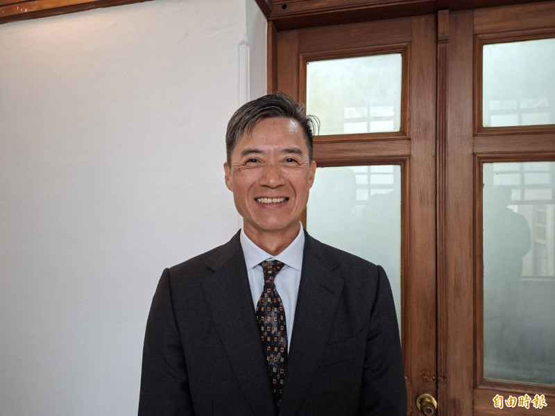 WBC開打，3/6台日大戰，新竹市府除在後站停車場舉辦直播派隊，也邀球星出身的副市長林琨瀚與球迷同步觀看直播挺台灣。（記者洪美秀攝）