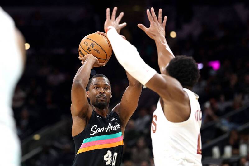 巴恩斯連續出賽場次斷在364場。（資料照，法新社）