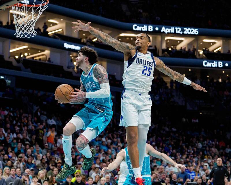 黃蜂大破獨行俠，勝率重返5成。（法新社）