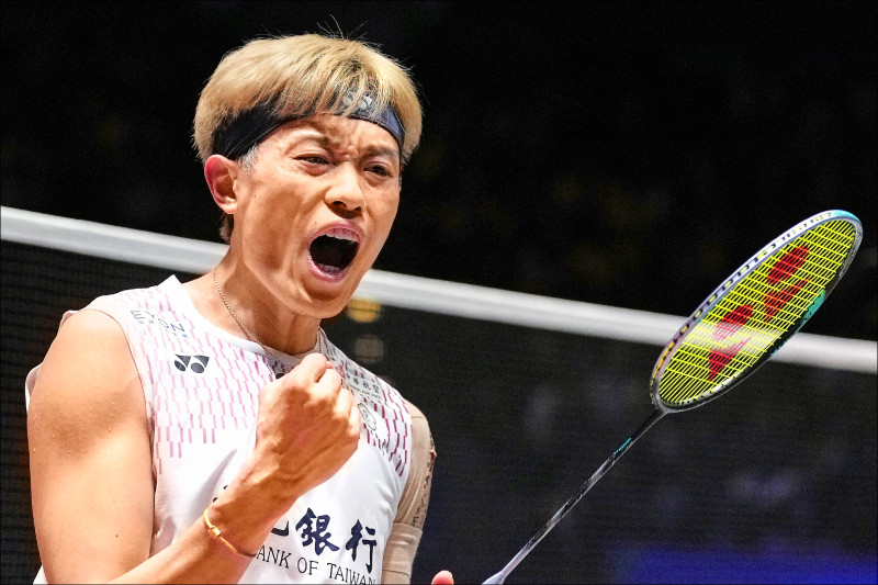 林俊易今將在全英羽球公開賽男單爭冠。（美聯社）