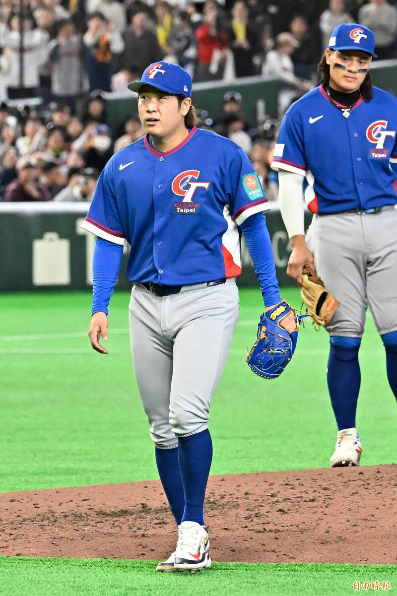 古林睿煬亂流退場。（記者陳志曲攝）