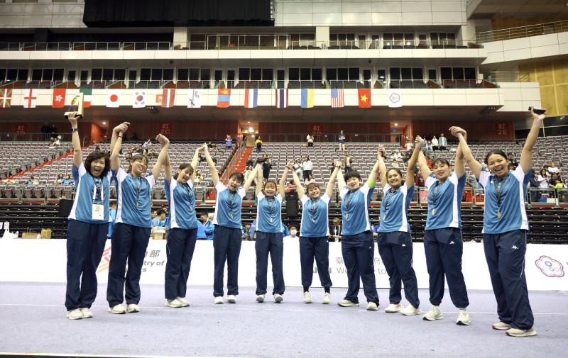 世界室內拔河錦標賽台灣隊贏得女子540公斤級金牌。（拔河協會提供）