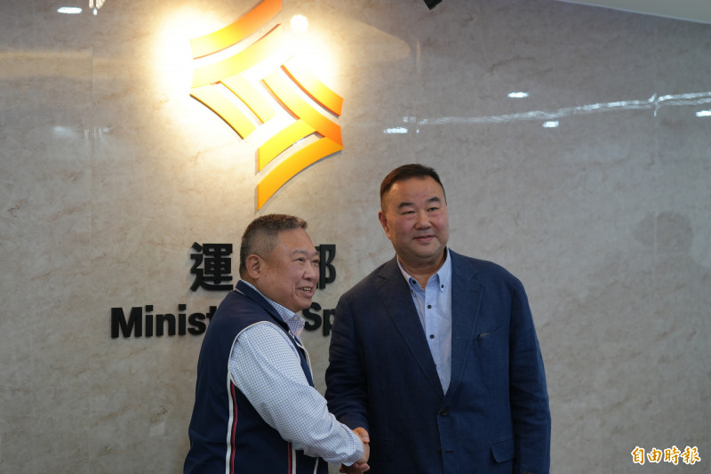 林鴻道（左起）與趙士強。（記者梁偉銘攝）