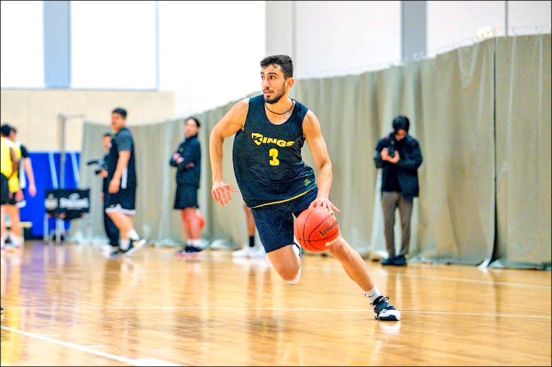 西納（東超提供）