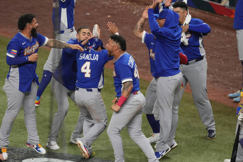 委內瑞拉隊史首度奪下經典賽冠軍。（美聯社）