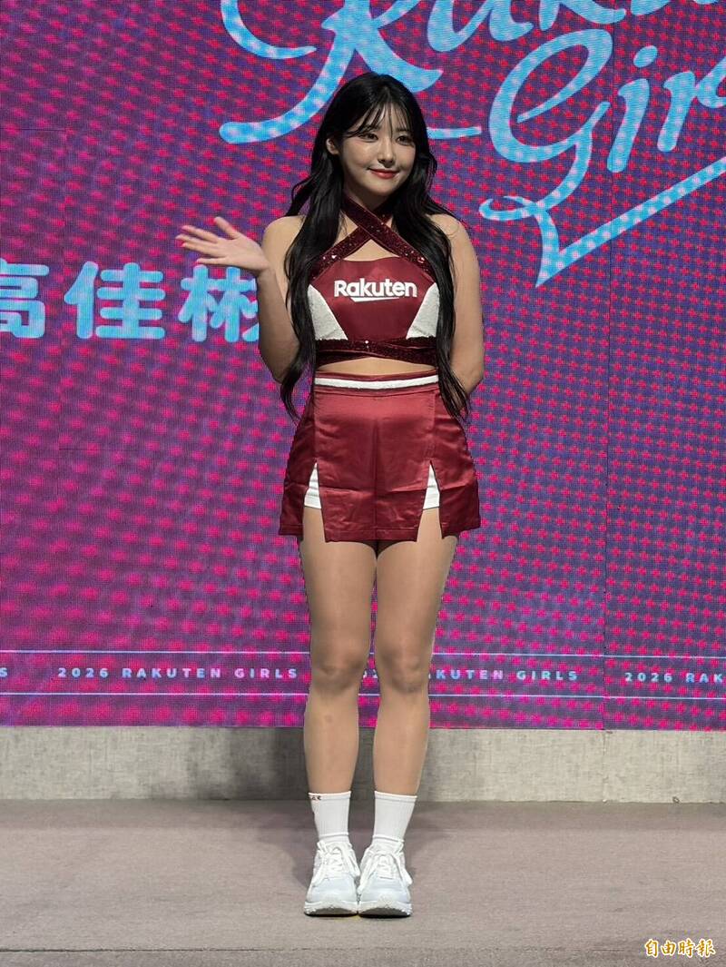 樂天女孩南韓籍新成員高佳彬。（記者徐正揚攝）