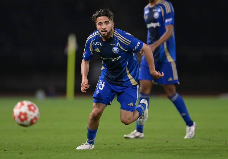 在日本生活17年的J聯盟足球員擔心新的政策會讓他無法順利歸化為日本籍。（圖擷取自@byronvasquez00社群平台「X」）