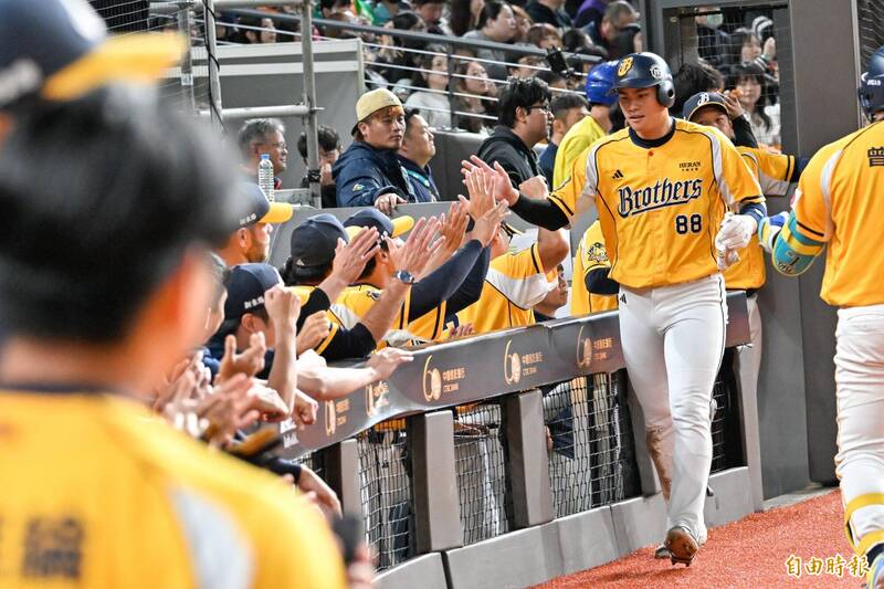 中信兄弟。（資料照，記者陳志曲攝）
