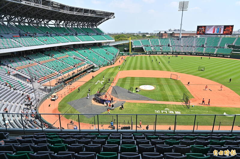 亞太成棒主球場。（記者李惠洲攝）