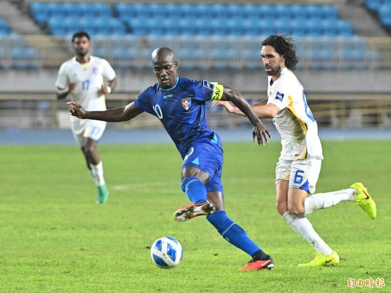 台灣男足代表隊安以恩。（記者陳逸寬攝）