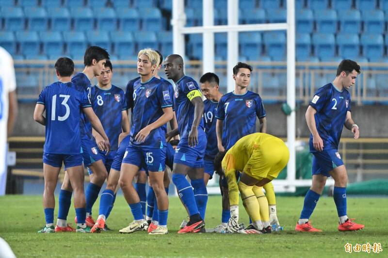 台灣男足代表隊。（記者陳逸寬攝）